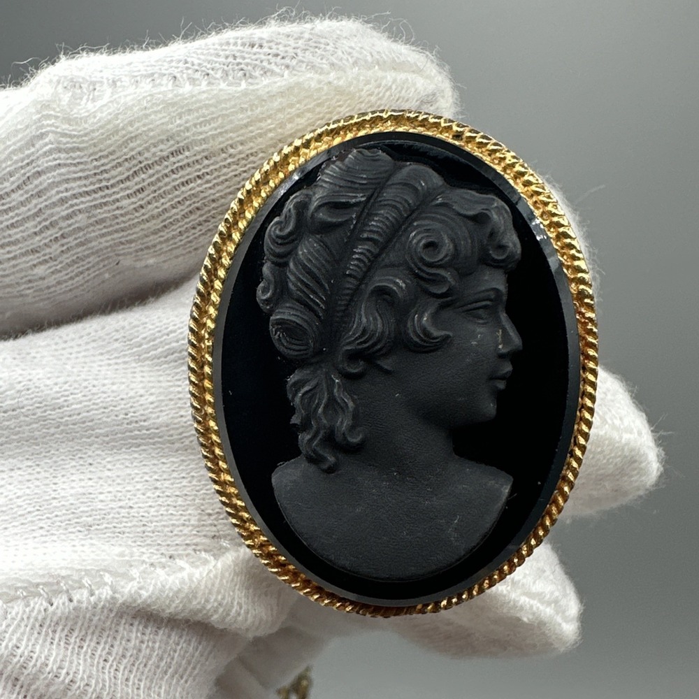 Vintage Amazing Black Glass/rasin Cameo Brooch/pendant #844